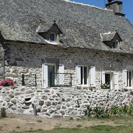 Дом отдыха Cantauvergne *